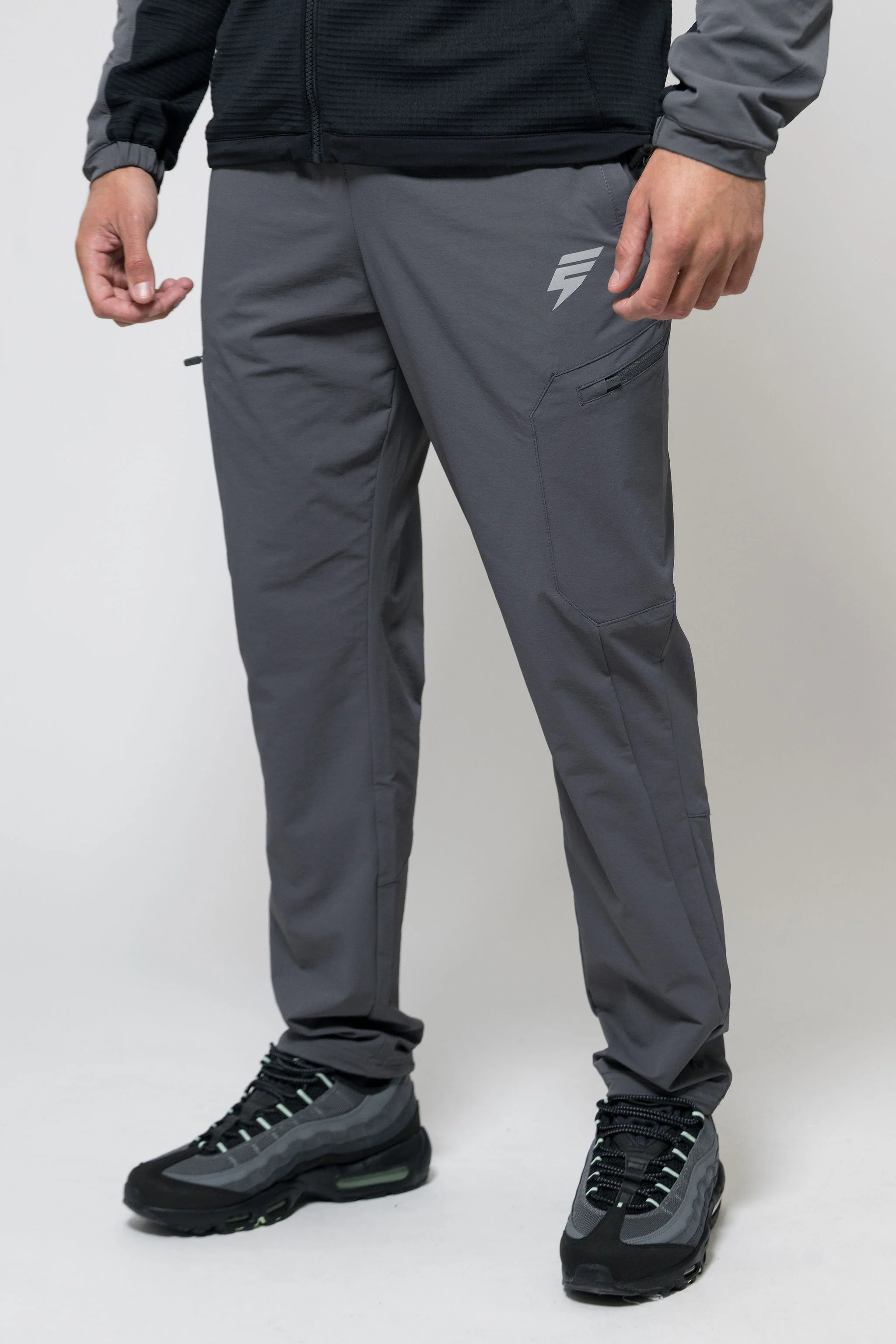 DELTA FLEECE TRACKSUIT - COAL/BLACK - Image 8