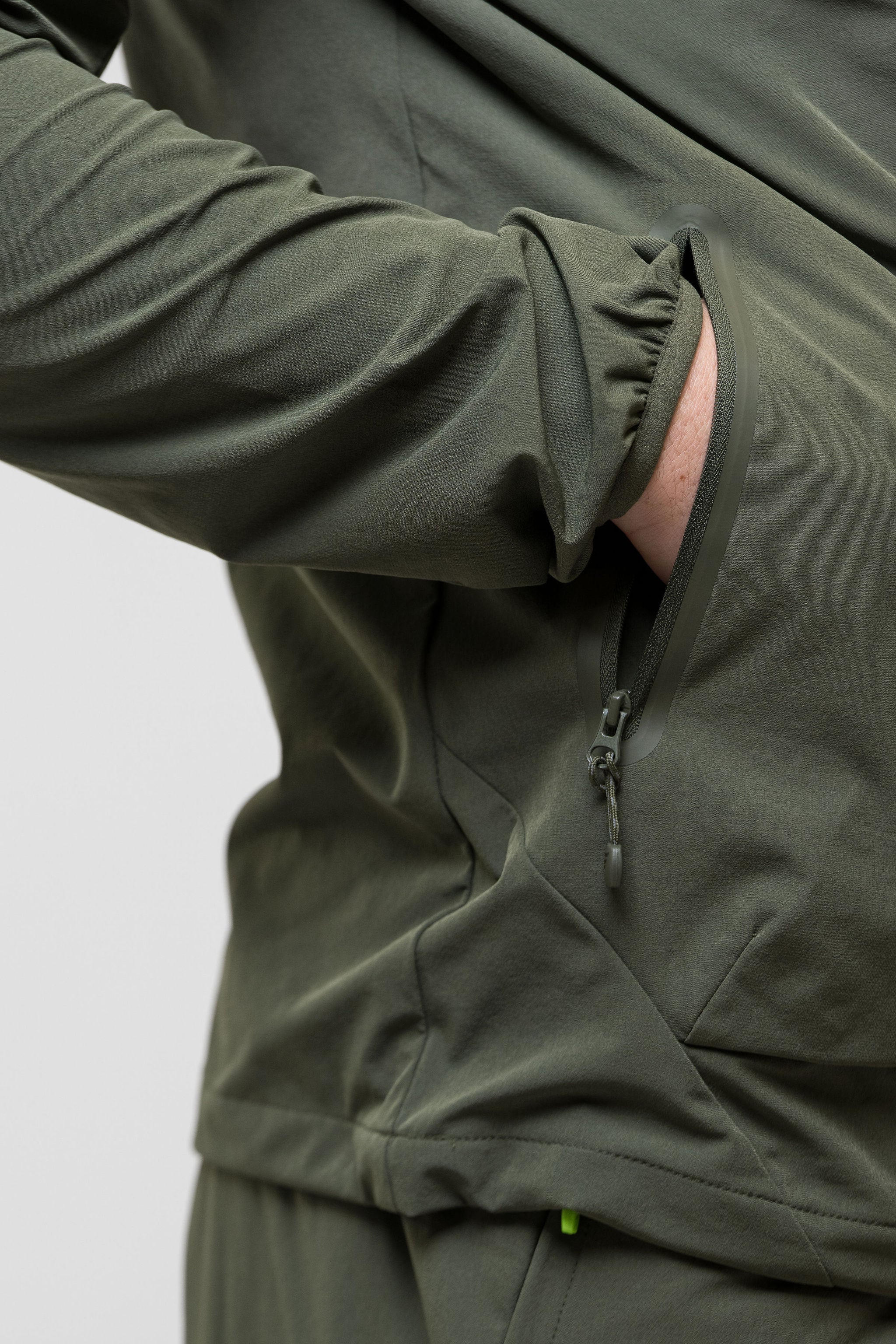 GHOST TRACKSUIT - KHAKI - Image 6