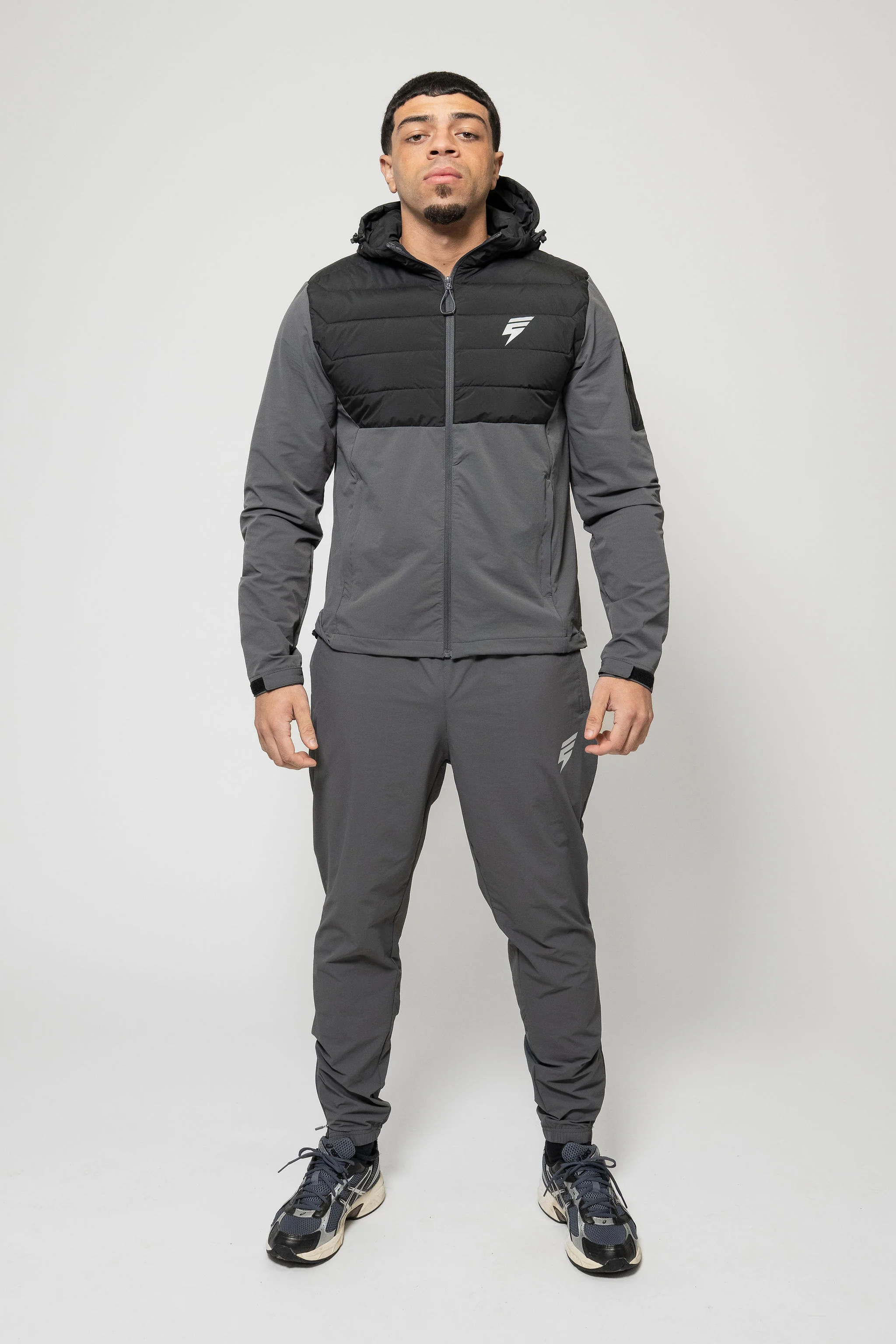 HYBRID TRACKSUIT - COAL/BLACK - Image 9