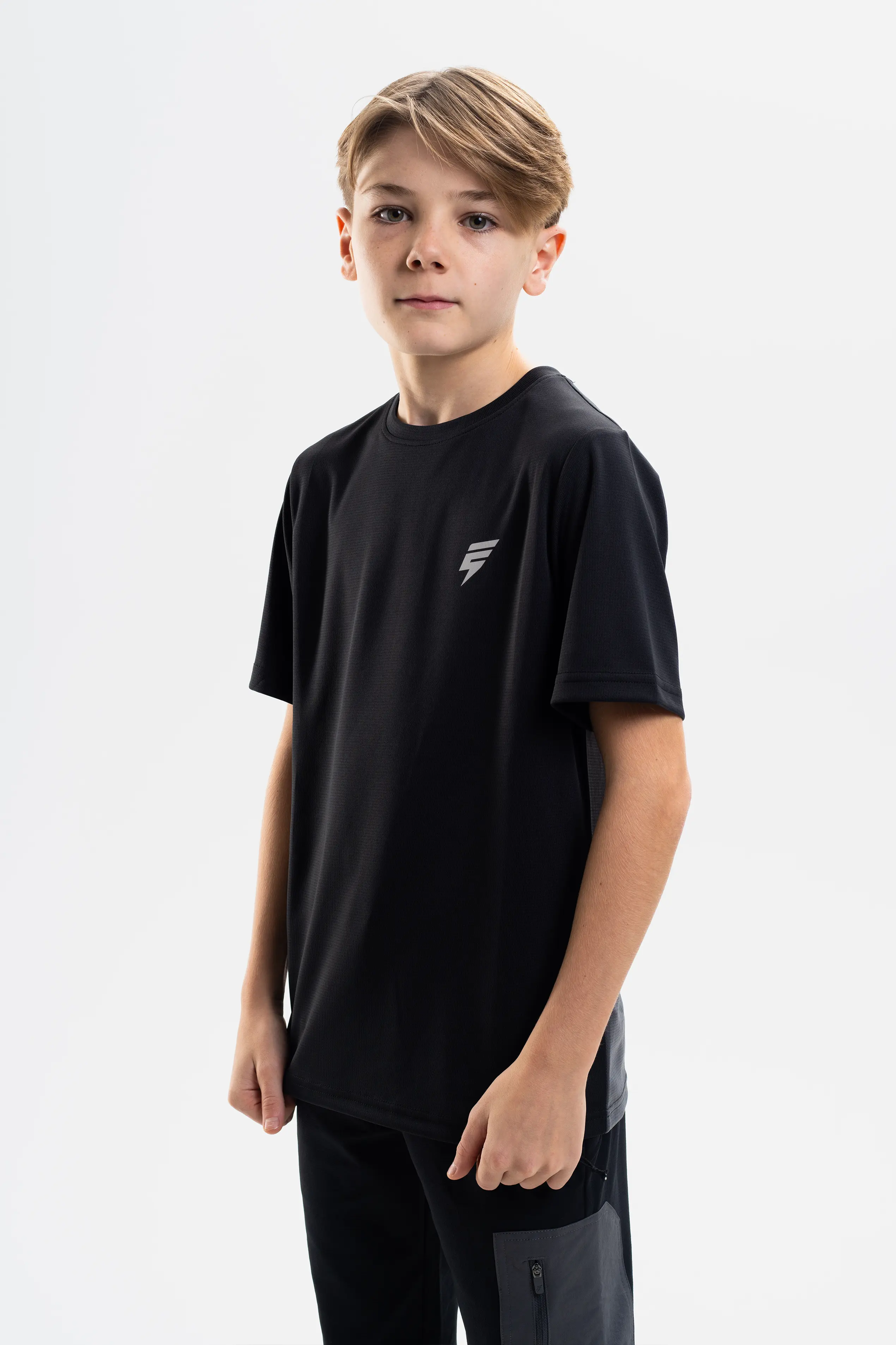 JUNIOR TECH TEE - BLACK/COAL - Image 5