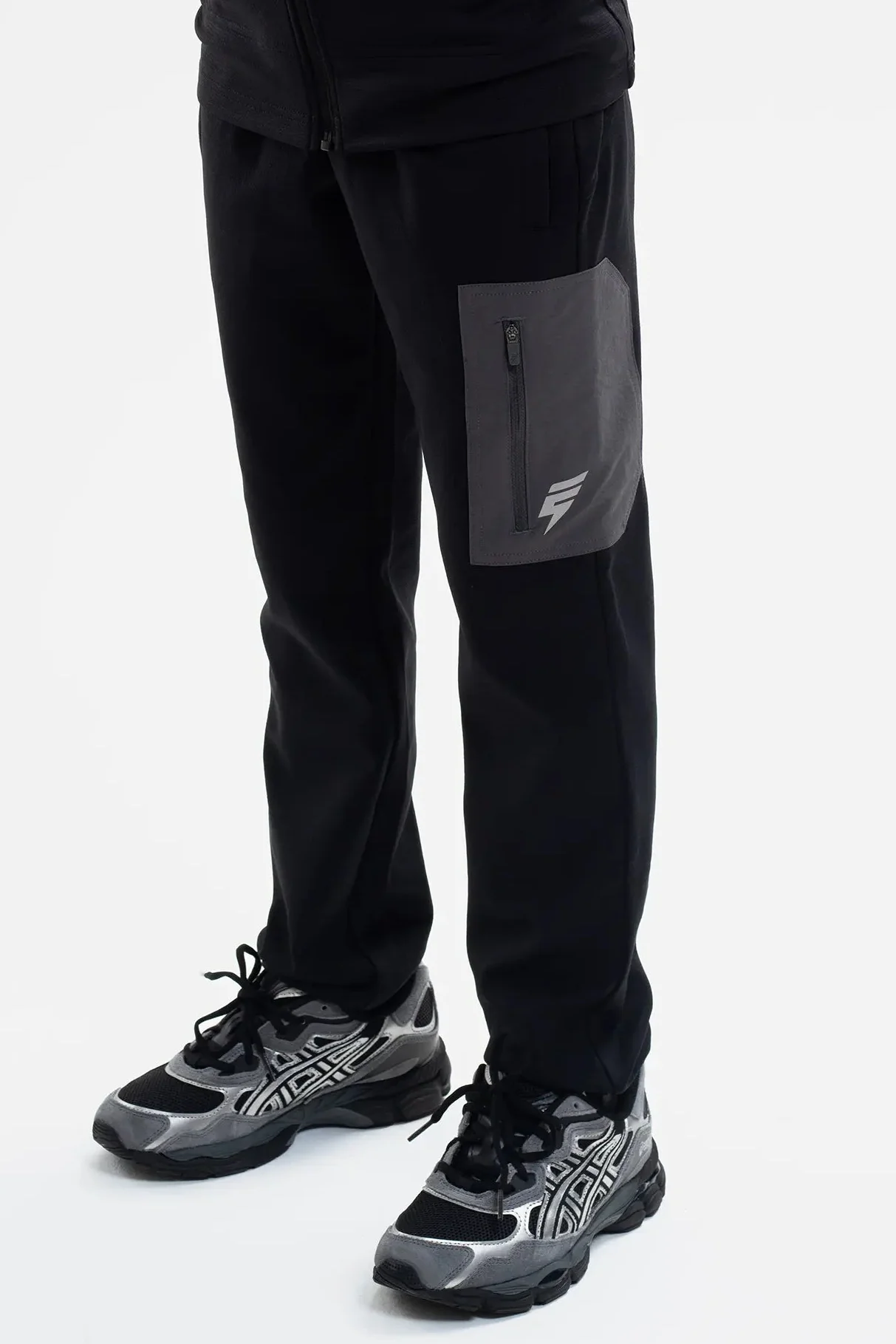 JUNIOR PATCH TRACKSUIT - BLACK/COAL - Image 4