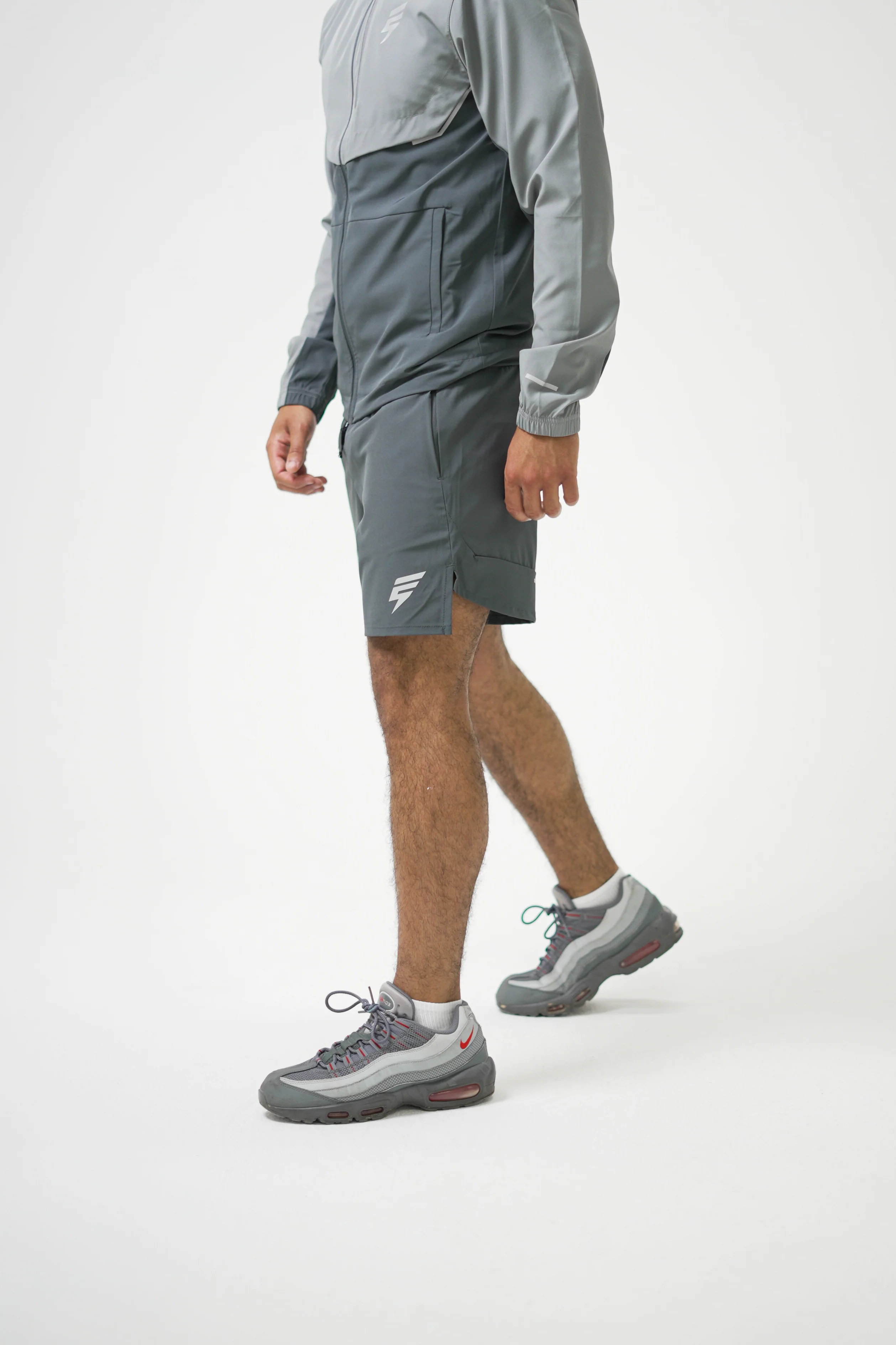 SPLIT SHORTS - COAL - Image 2