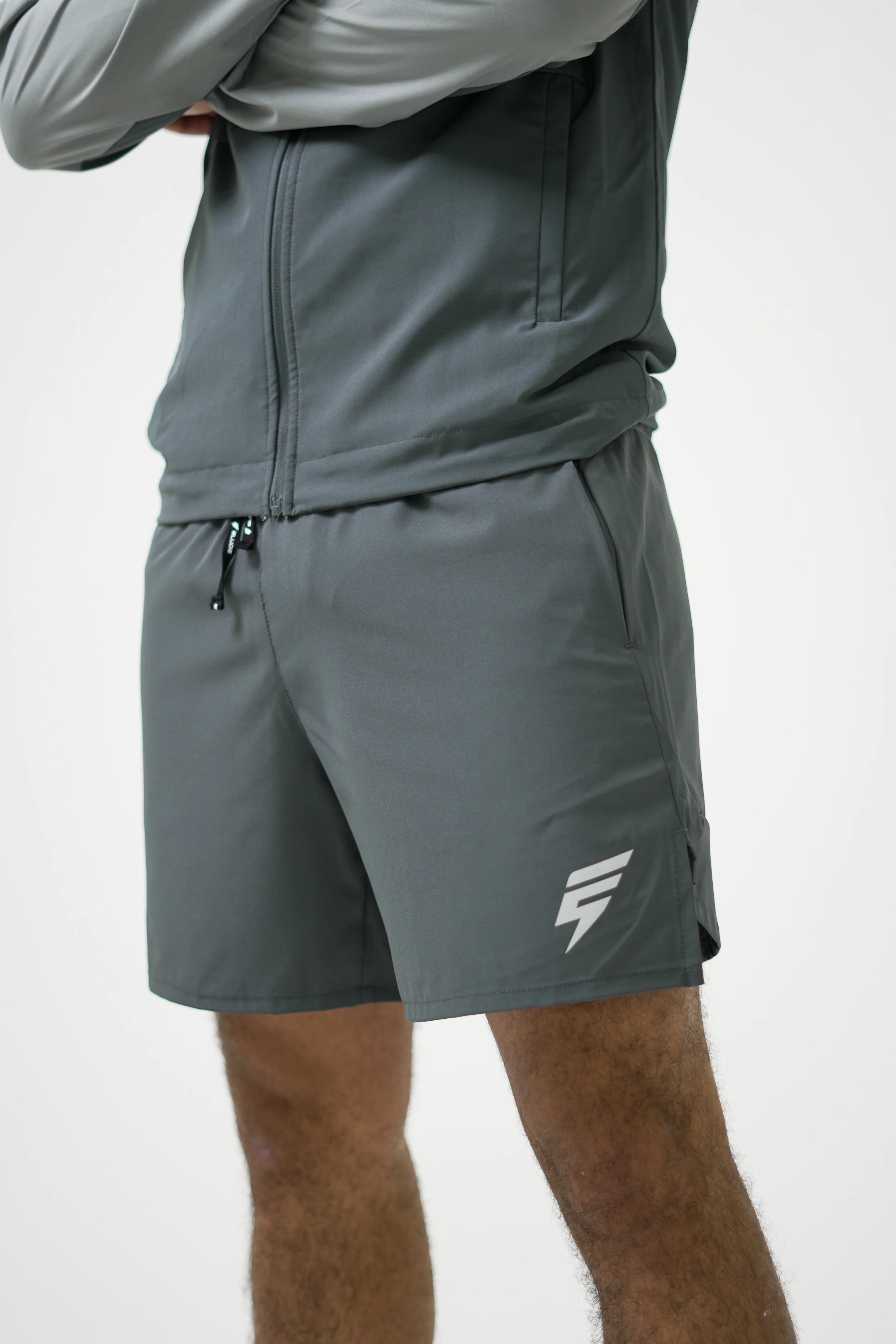 SPLIT SHORTS - COAL - Image 8