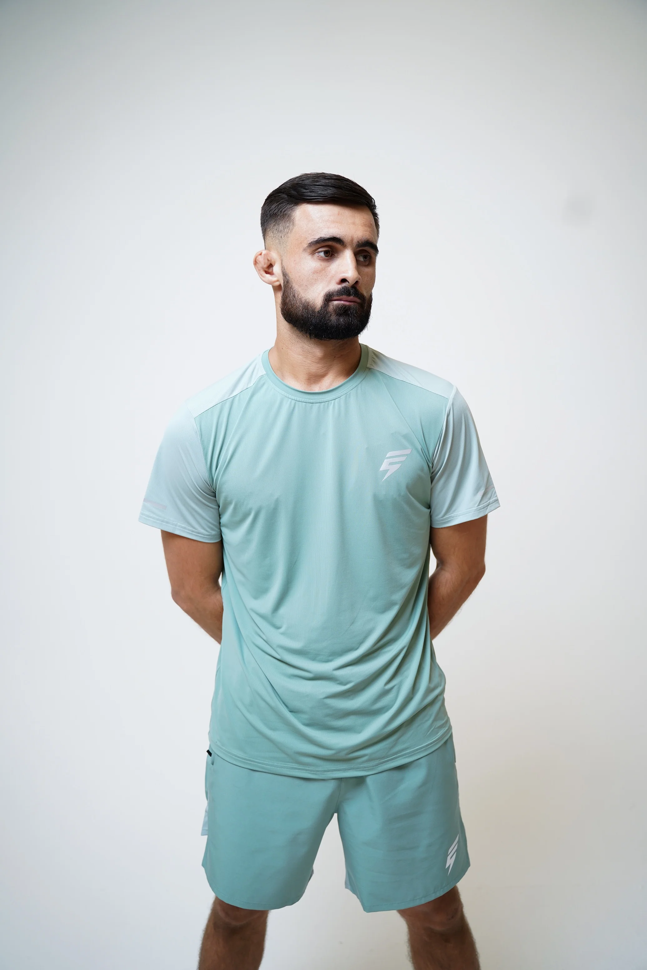 SPLIT TEE - PALE GREEN - Image 4