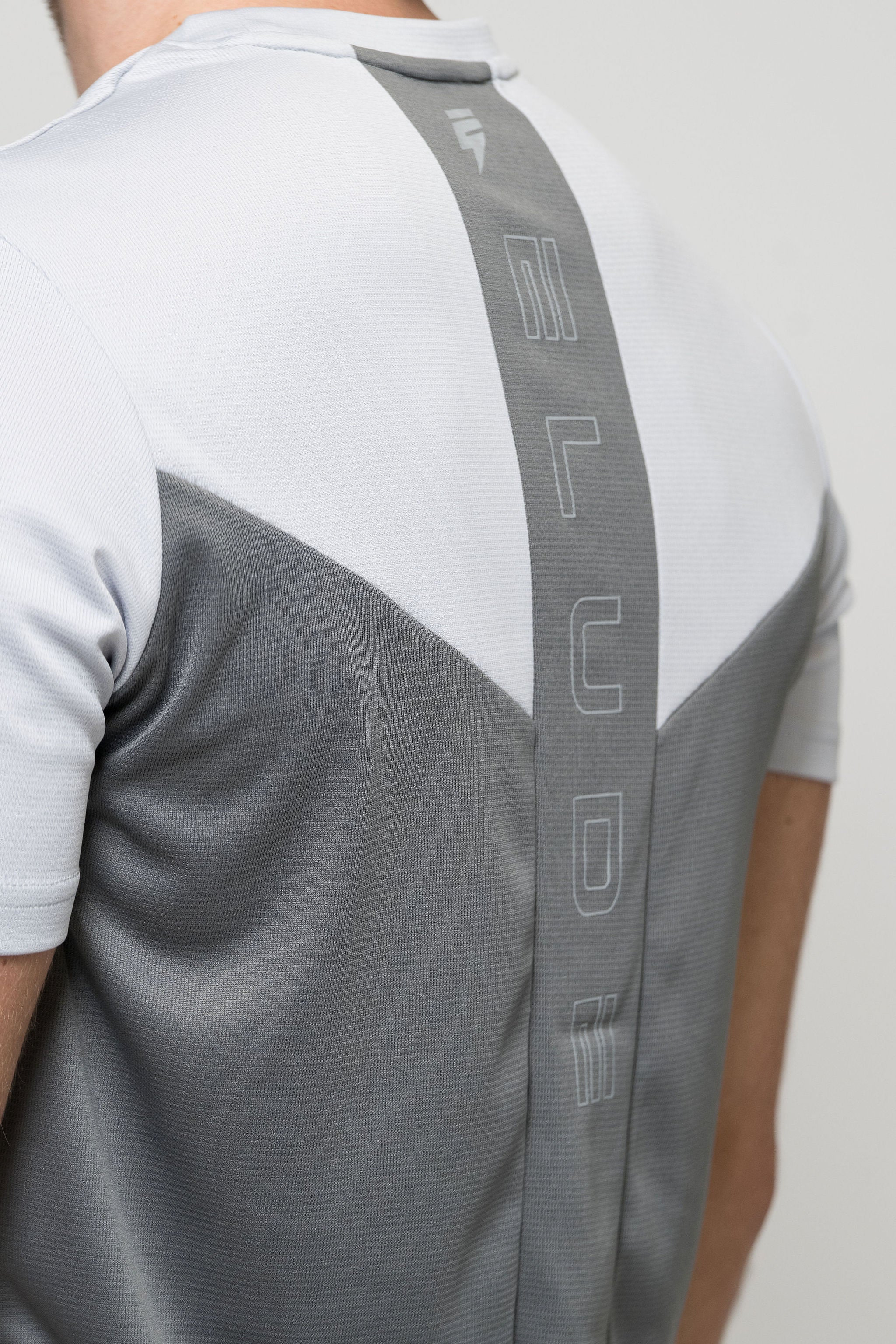 TECH TEE - LIGHT GREY/GREY - Image 4
