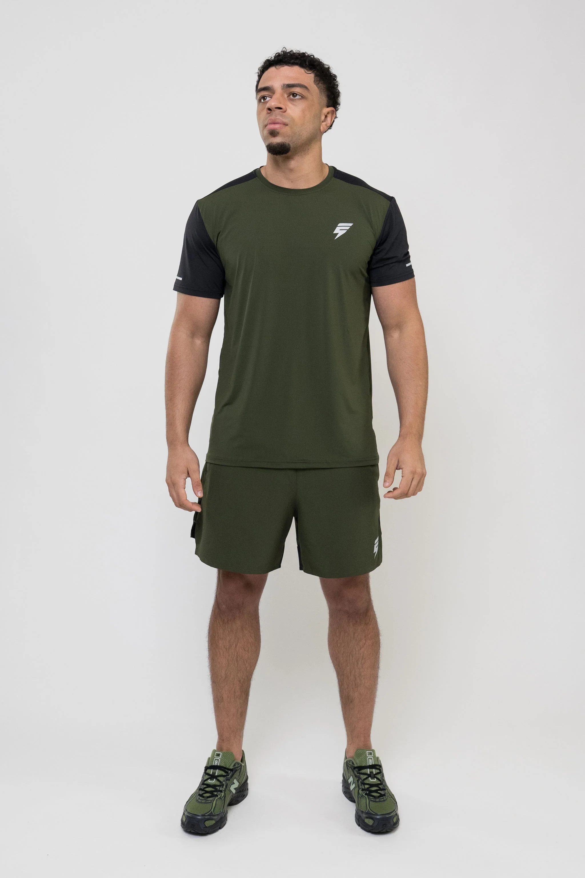 TRACK SHORT SET - KHAKI/BLACK - Image 11