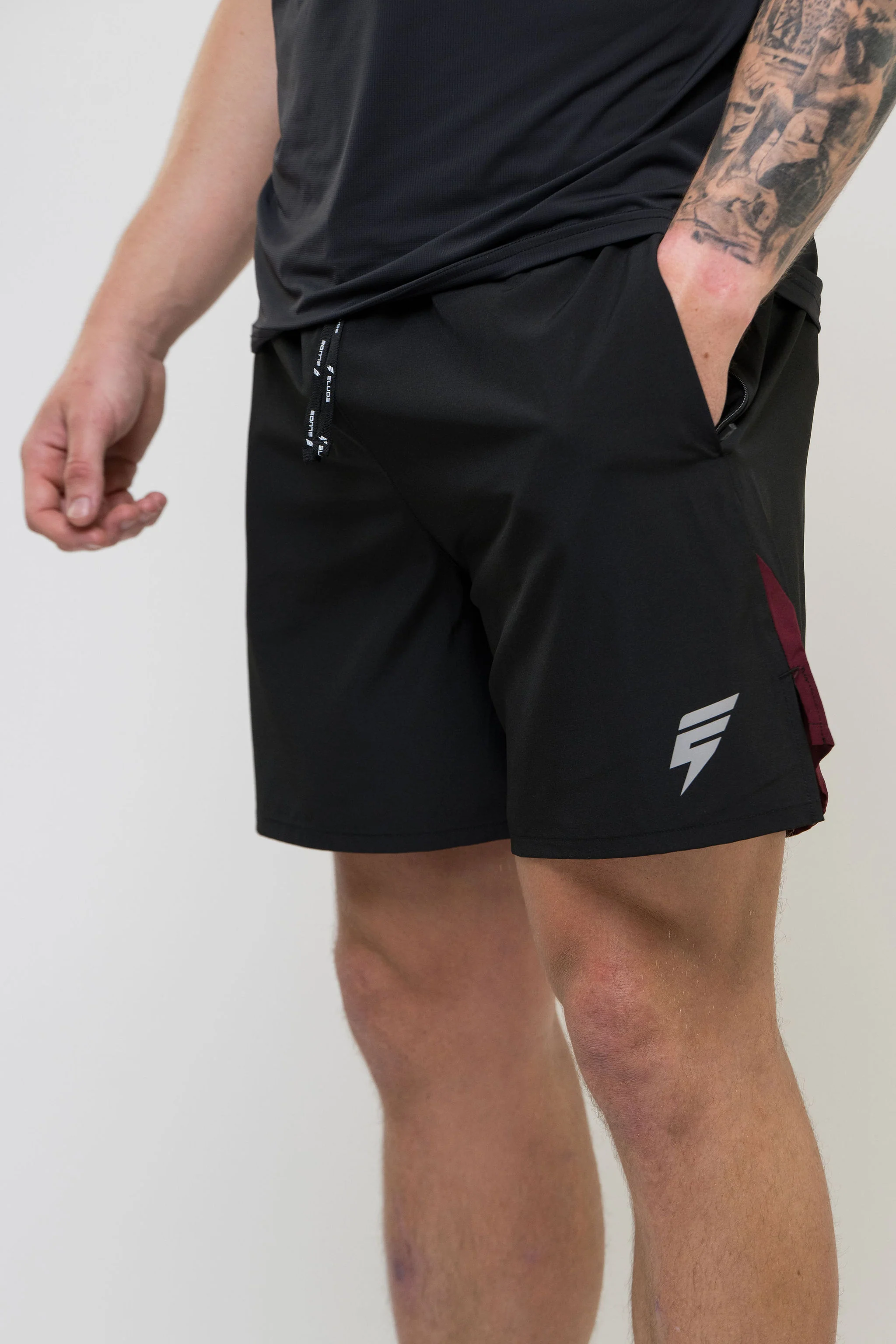 TRACK SHORT - BLACK/MAROON - Image 4