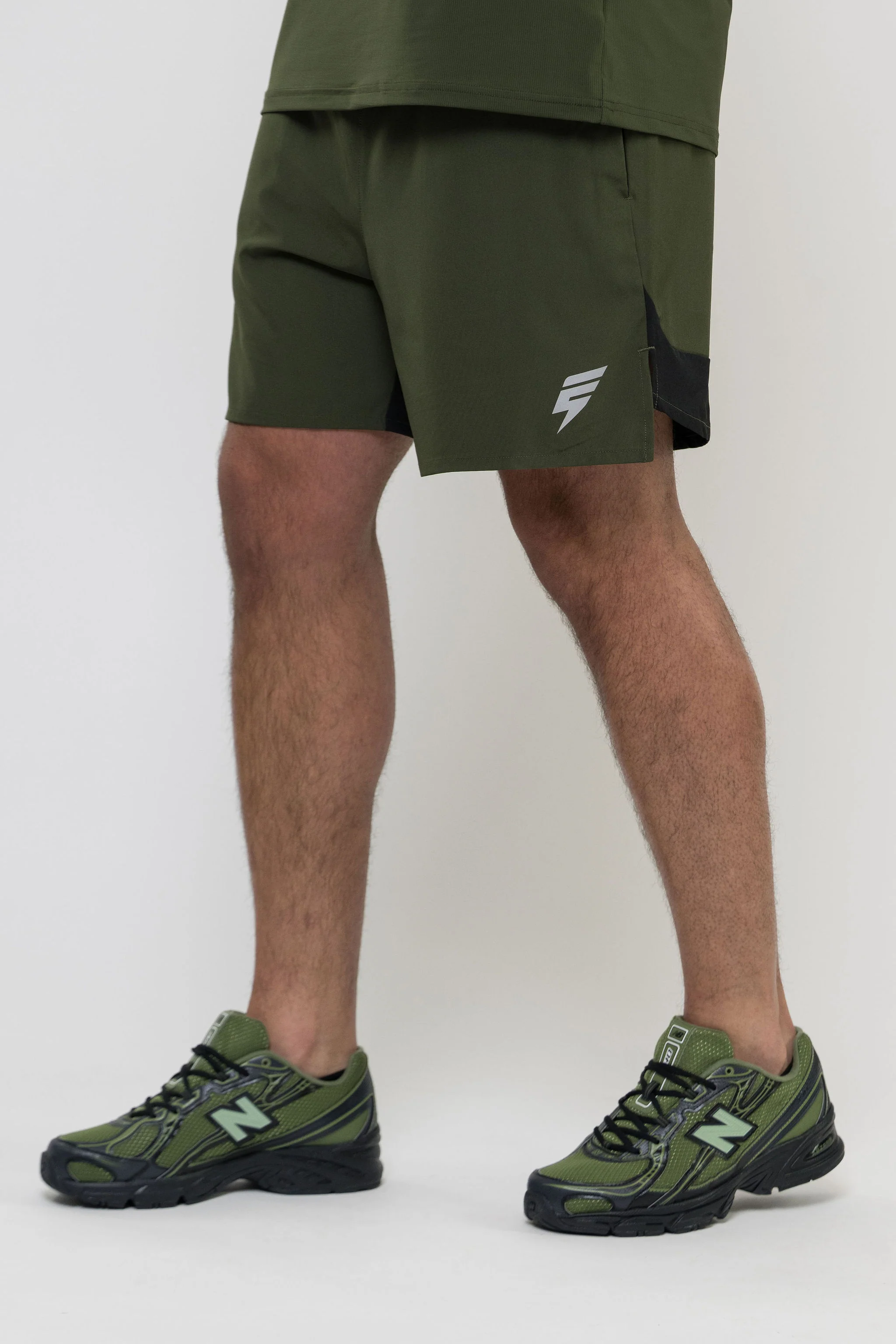 TRACK SHORT - KHAKI/BLACK - Image 4